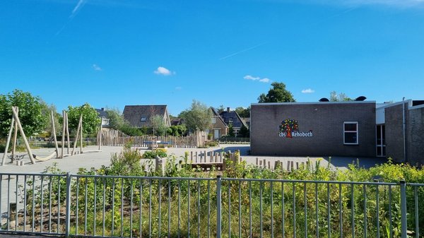 
      
        Schoolplein Rehoboth  (5).jpeg
      
    